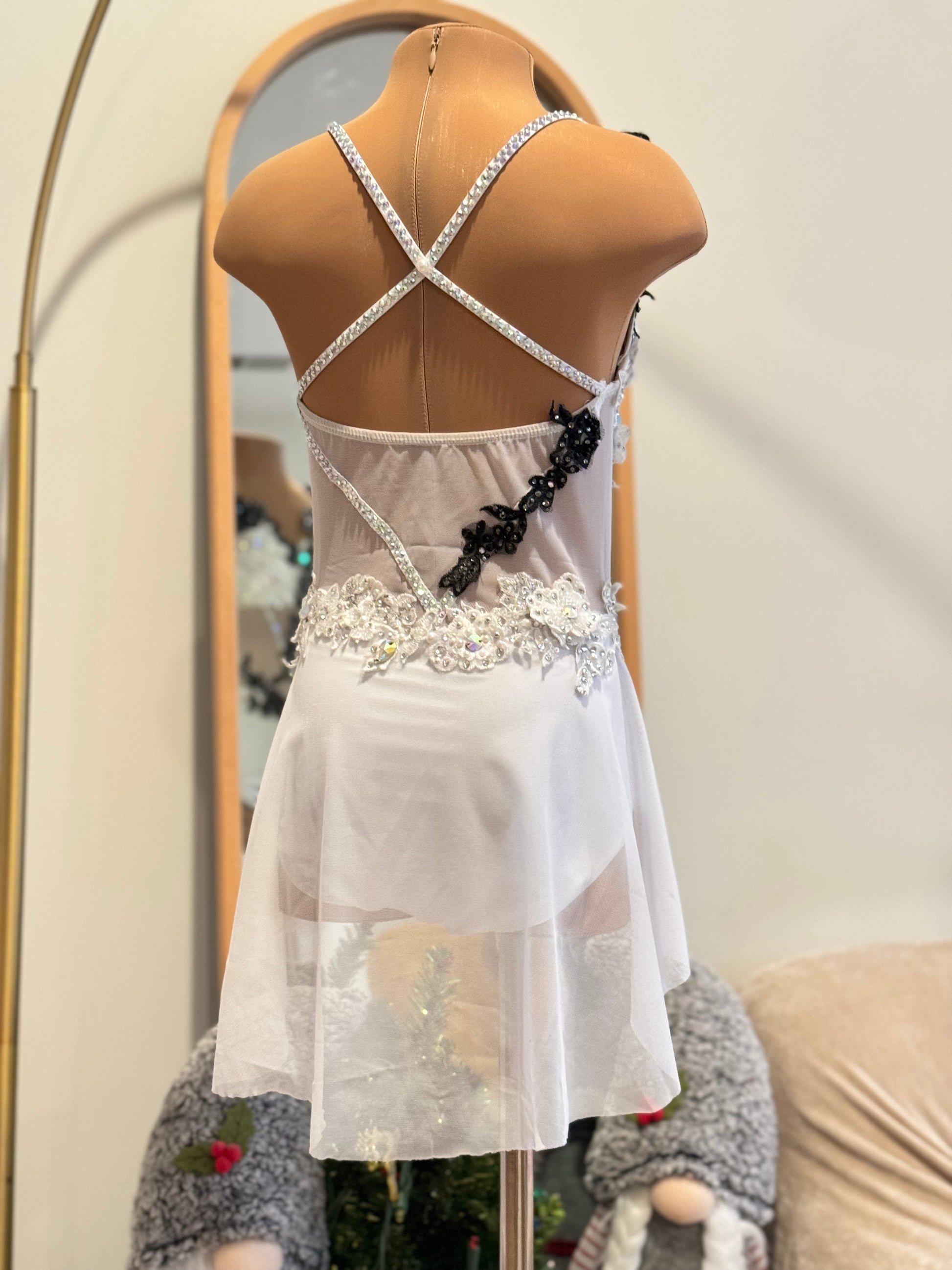 White and Black Contemporary/Lyrical Costume InspiringCostume White and Black Contemporary/Lyrical Costume InspiringCostume